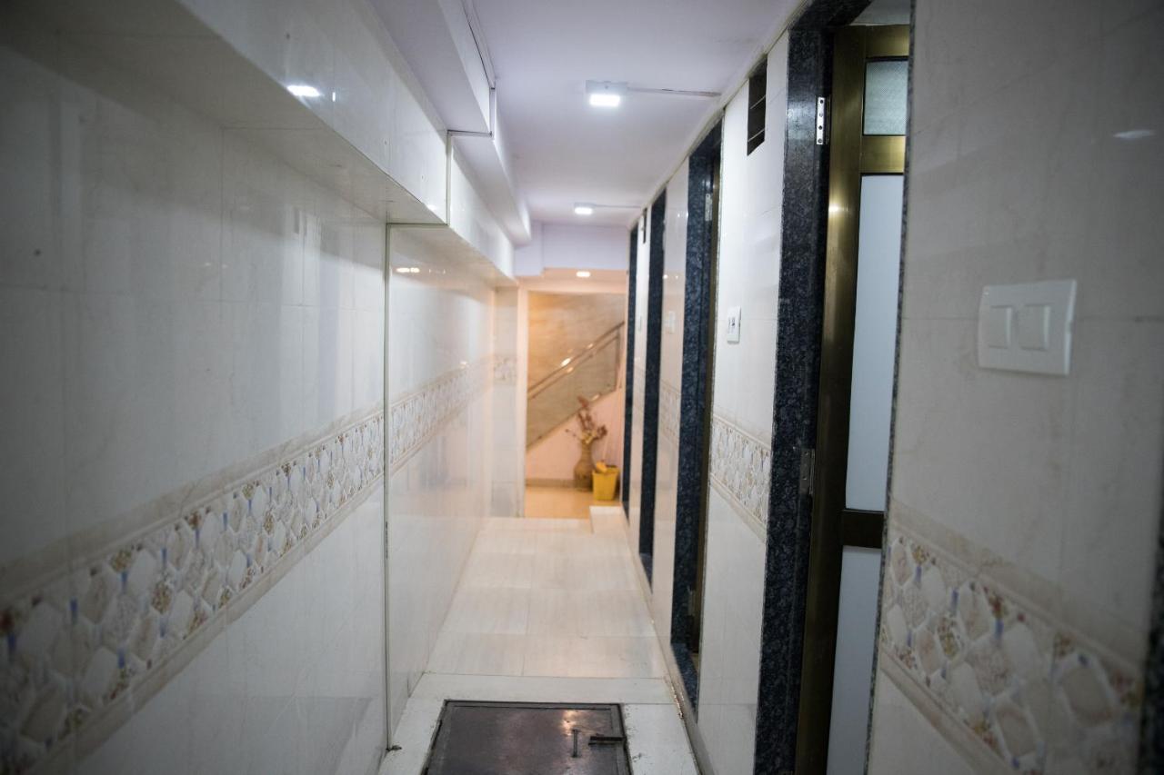 Hotel Alibaba Mumbai Exterior foto